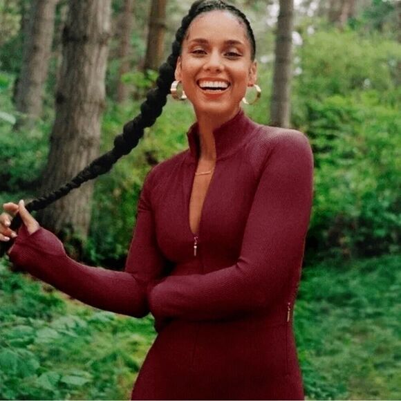 NWT Athleta x Alicia Keys Size Large Goddess Bodysuit Jumpsuit in Maroon NEW - Picture 4 of 16